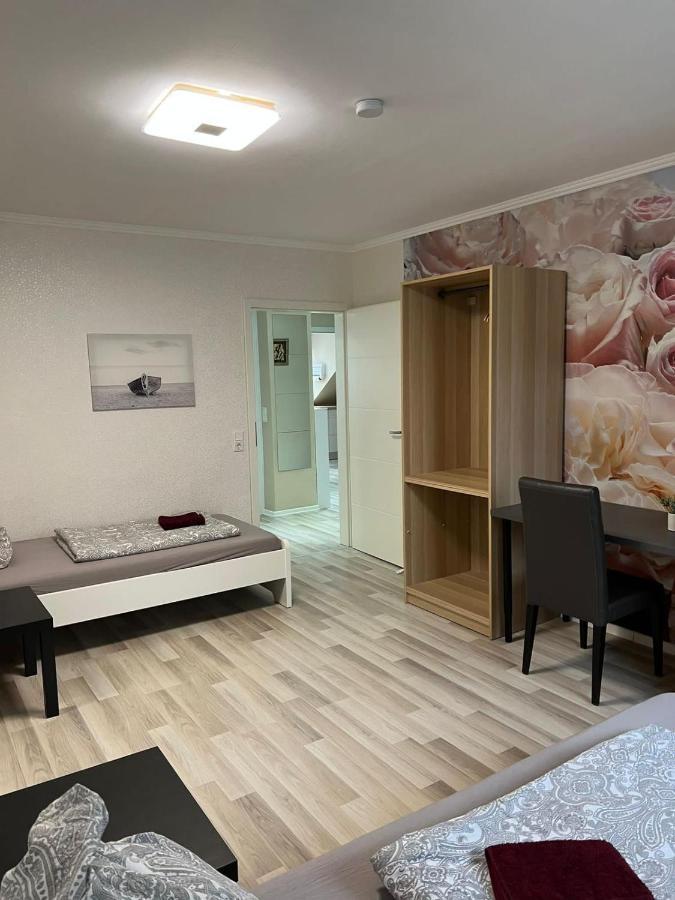 Zentral Gelegenes Apartment In Moenchengladbach Mit W-Lan Exterior photo